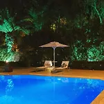 Lemon Garden Tuerkbuekue Mugla