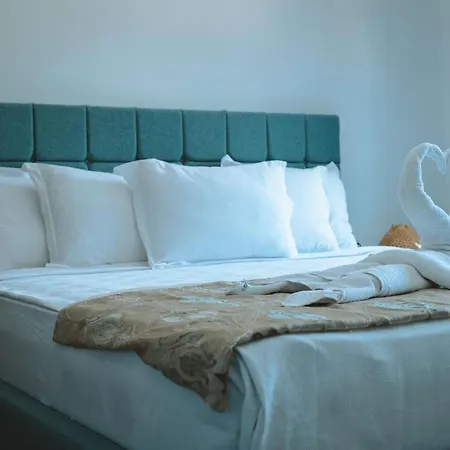 Lemon Garden Tuerkbuekue