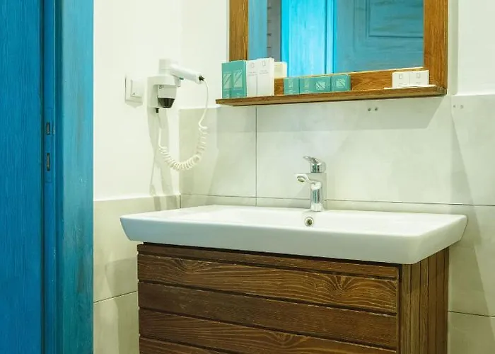 Lemon Garden Tuerkbuekue Otel